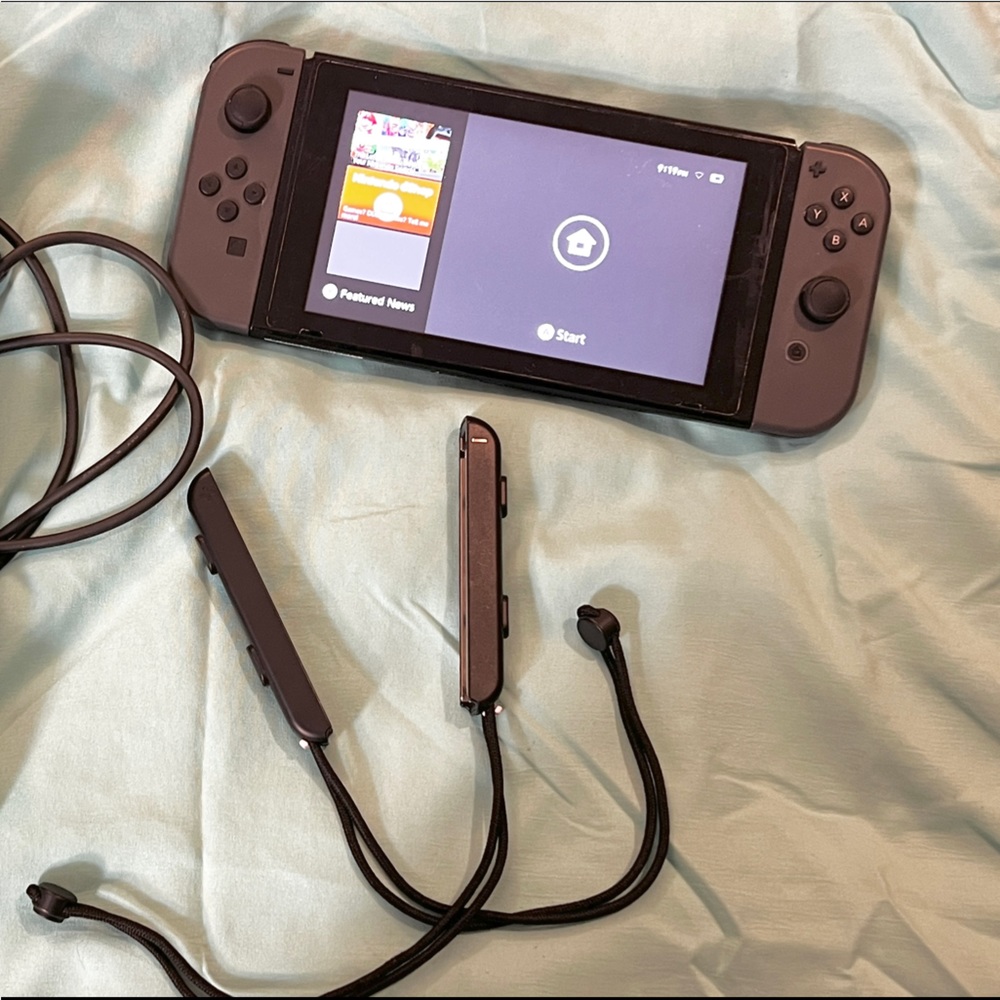 Nintendo Switch with Gray Joy-Con - Picture 2 of 14